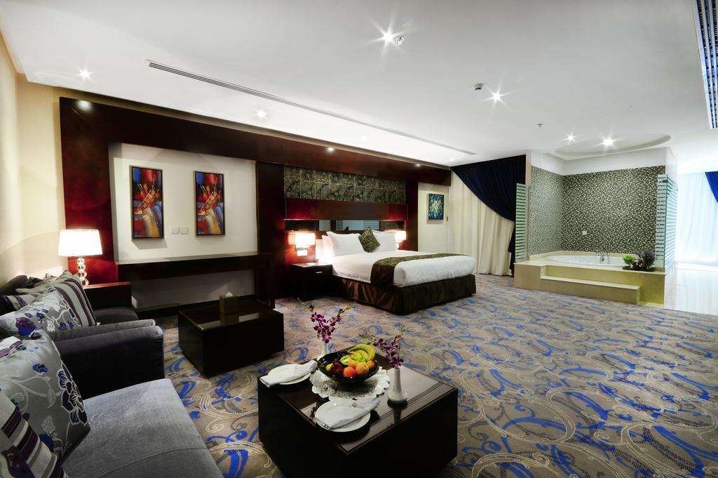 Intour Al Sahafa Hotel Riyadh Room photo